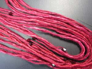 beaded-accent-yarn-silk-plied-with-crystals