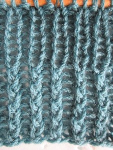 Plaited Ribbing compared to plain k1p1 ribbing