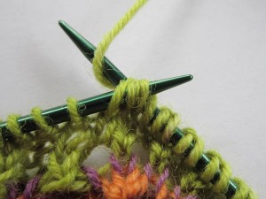 wrap yarn counter clockwise